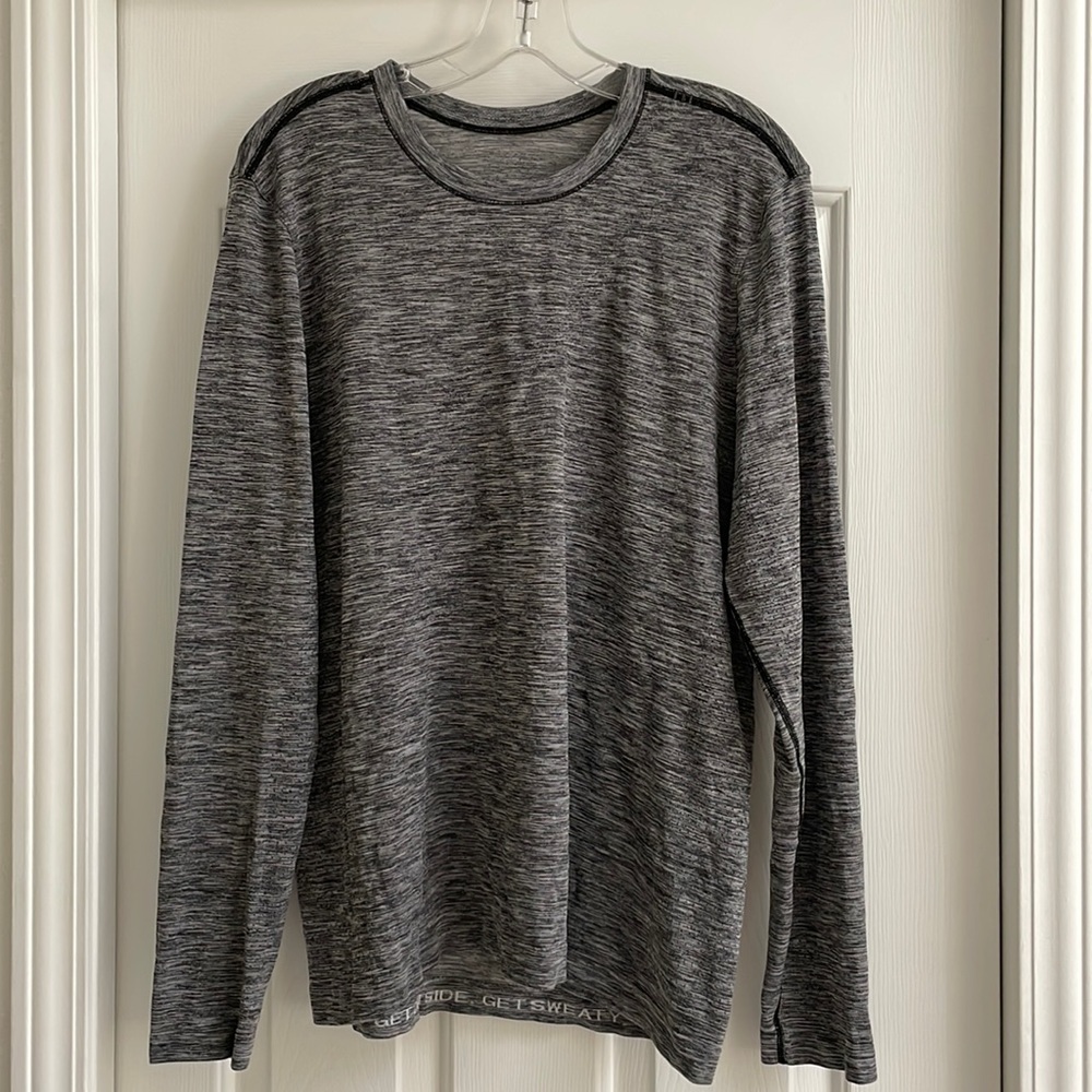 Lululemon Mens Metal Vent Tech Heathered Gray Long Sleeve size Large